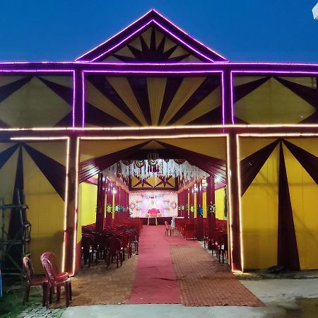 Hotel Kanha Shyam Madhubani Екстериор снимка