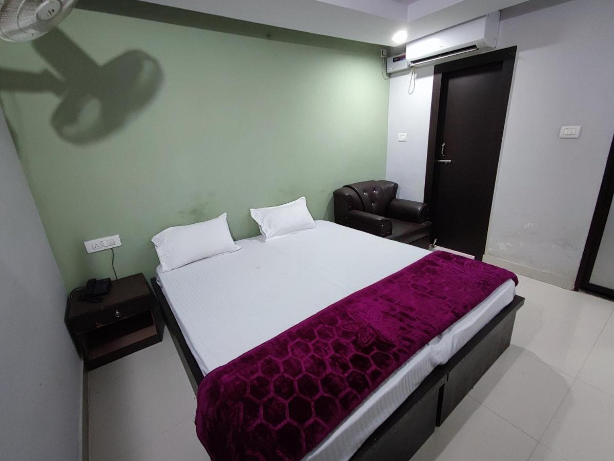 Hotel Kanha Shyam Madhubani Екстериор снимка