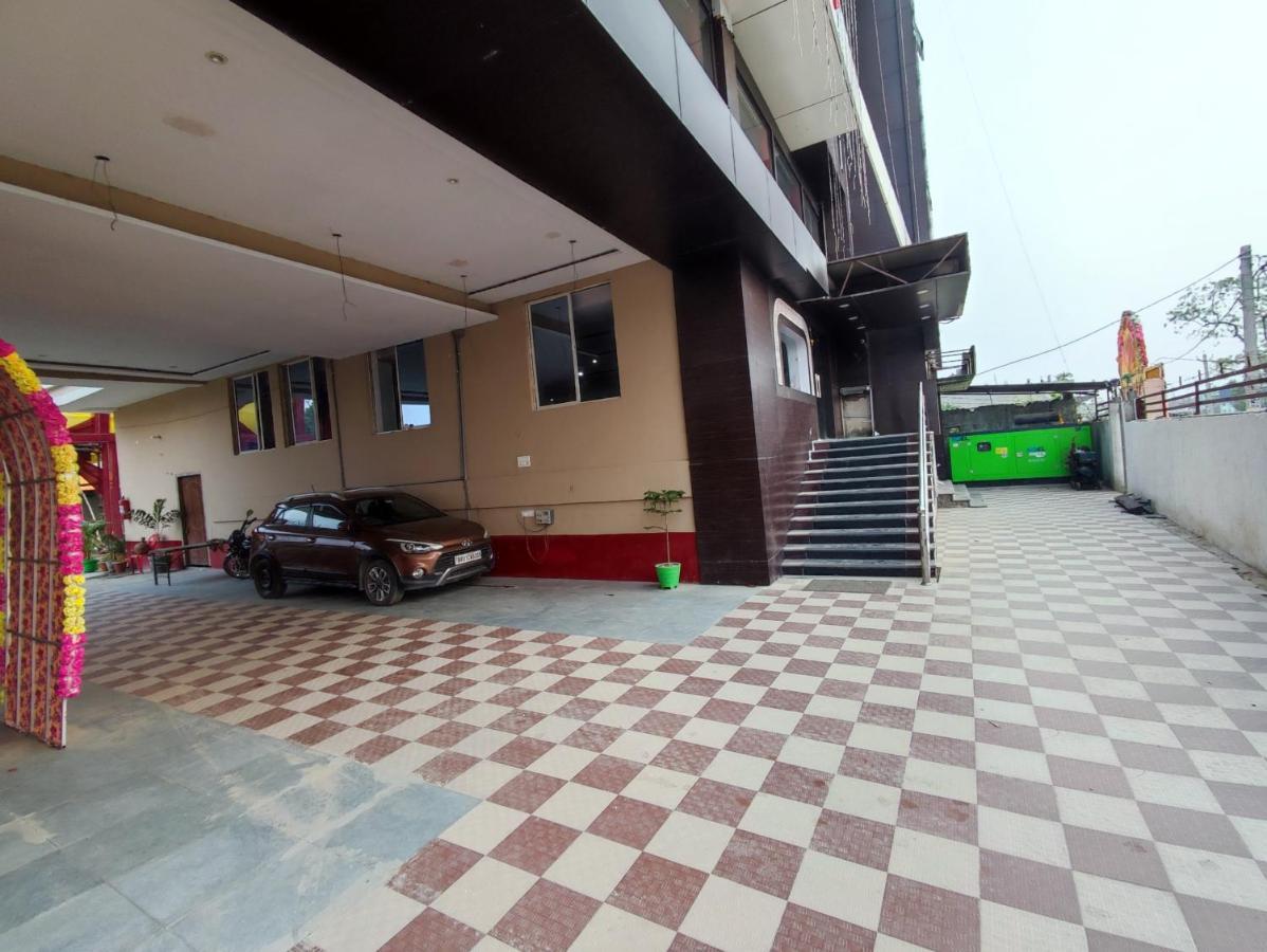 Hotel Kanha Shyam Madhubani Екстериор снимка