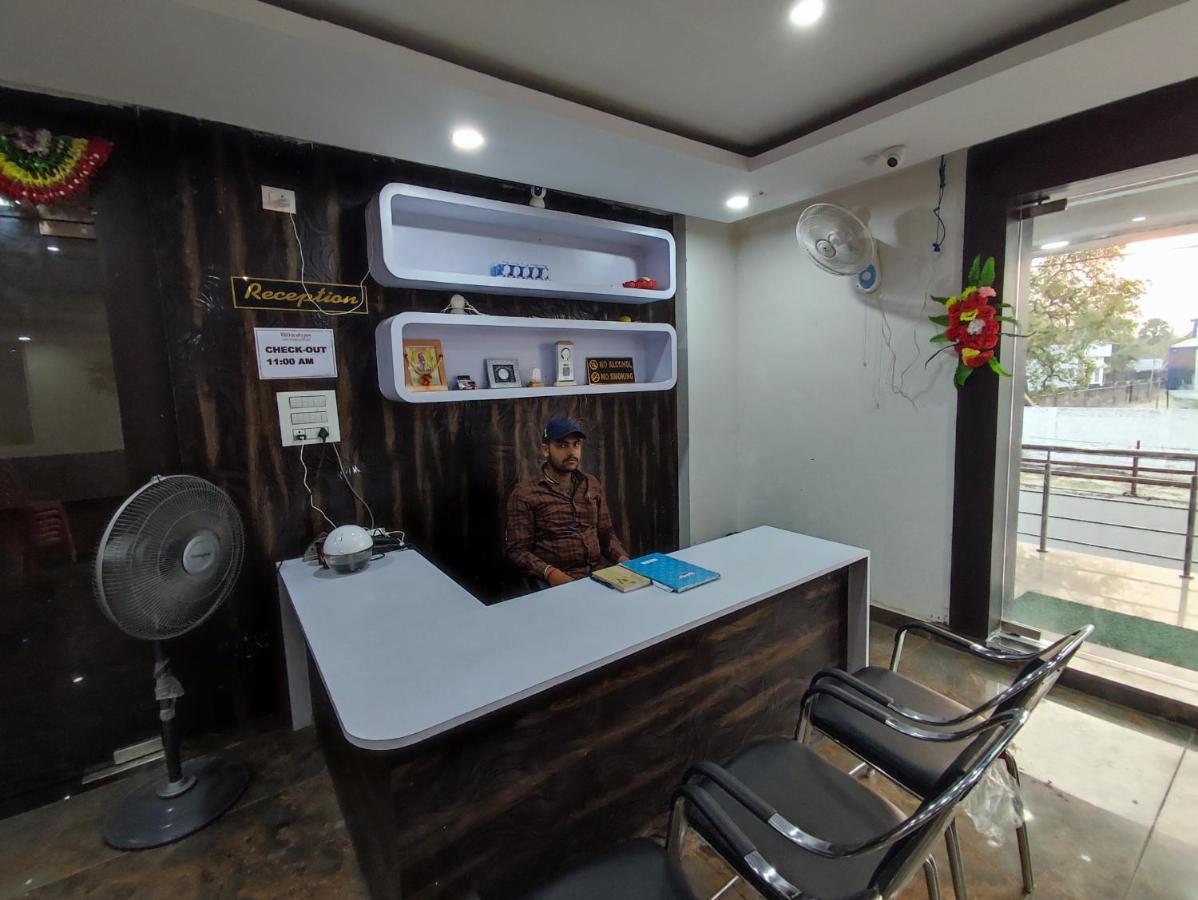 Hotel Kanha Shyam Madhubani Екстериор снимка