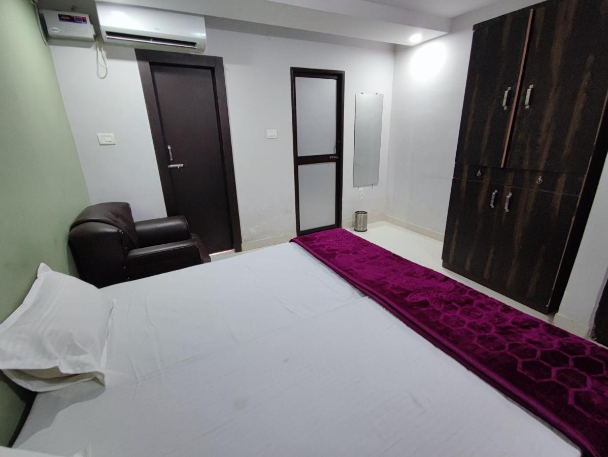 Hotel Kanha Shyam Madhubani Екстериор снимка