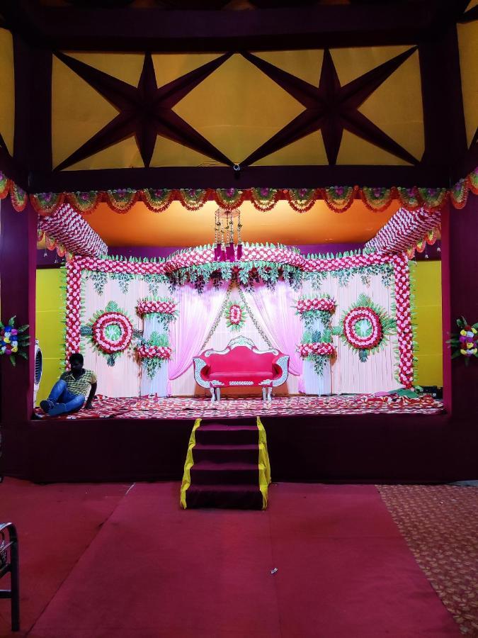 Hotel Kanha Shyam Madhubani Екстериор снимка